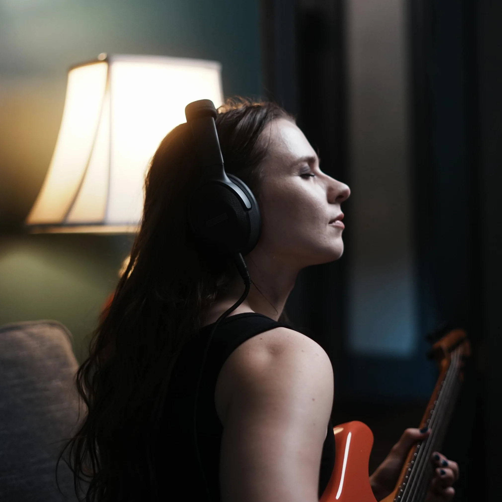 Positive Grid Spark Neo Core Amplificateur Casque Filaire Intelligent avec Pilotes Audio personnalisés, Isolation du Bruit, Streaming Bluetooth et appli Intelligente avec IA.