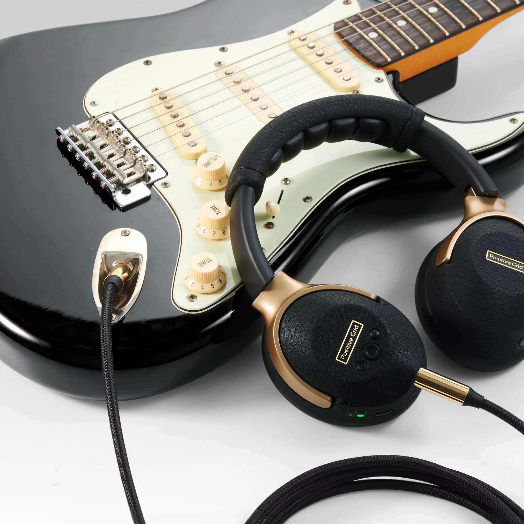 Positive Grid Spark Neo Core Amplificateur Casque Filaire Intelligent avec Pilotes Audio personnalisés, Isolation du Bruit, Streaming Bluetooth et appli Intelligente avec IA.