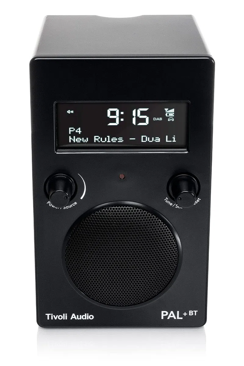 Tivoli Audio PAL+BT - Radio Reveil Vintage Rechargeable 16H de Batterie - Enceinte Bluetooth Portable Retro avec écran LED - Poste Radio Design Dab+/FM avec télécommande - Résistant à l'eau (Black)